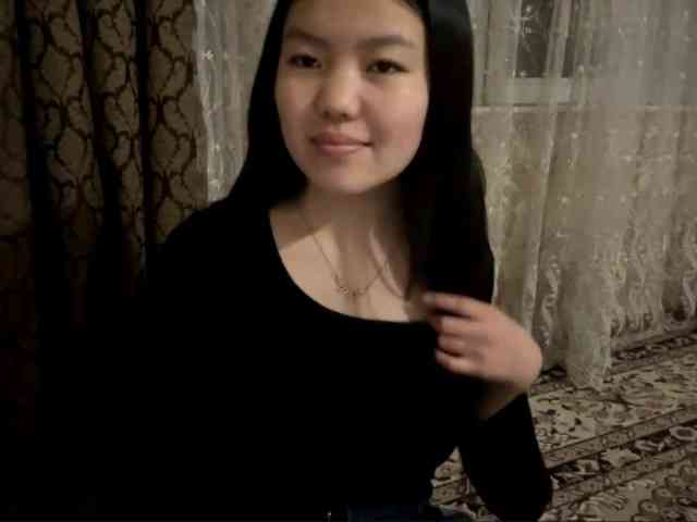 MagdalenaAlouf webcam