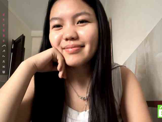 MagdalenaAlouf webcam