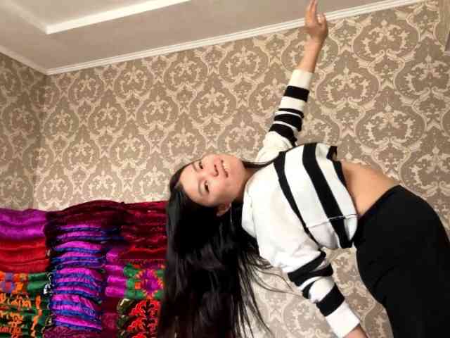 MagdalenaAlouf webcam