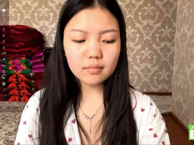 MagdalenaAlouf webcam