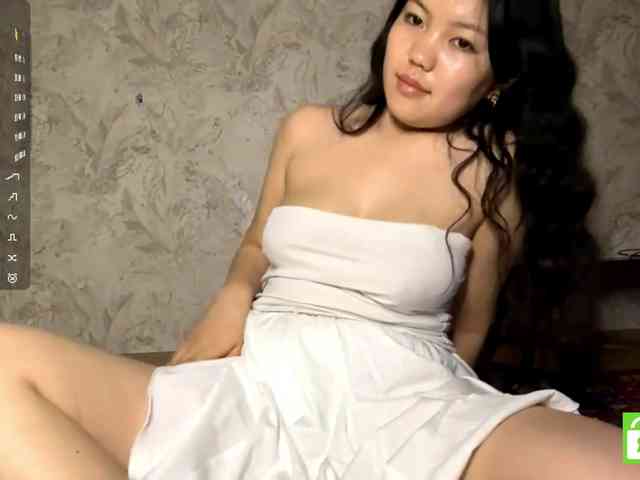 MagdalenaAlouf webcam