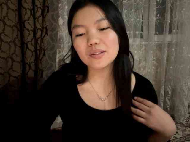 MagdalenaAlouf webcam