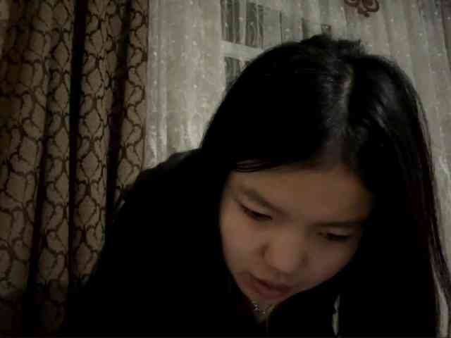 MagdalenaAlouf webcam