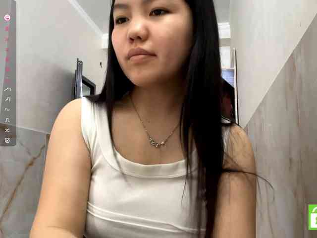 MagdalenaAlouf webcam