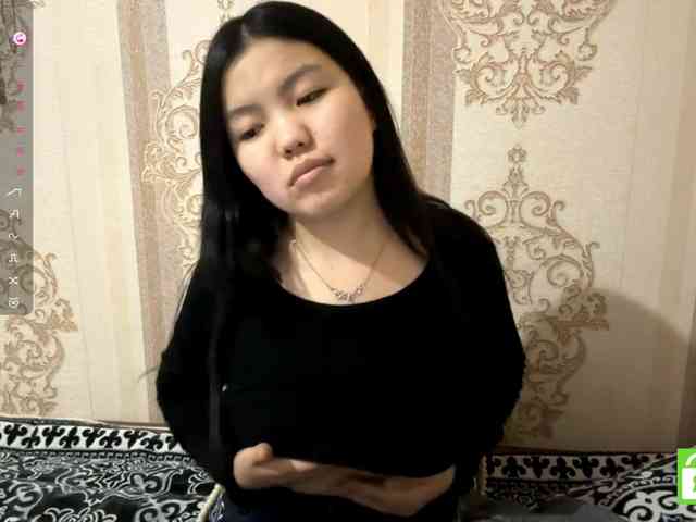 MagdalenaAlouf webcam