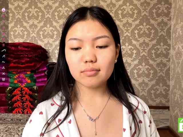 MagdalenaAlouf webcam