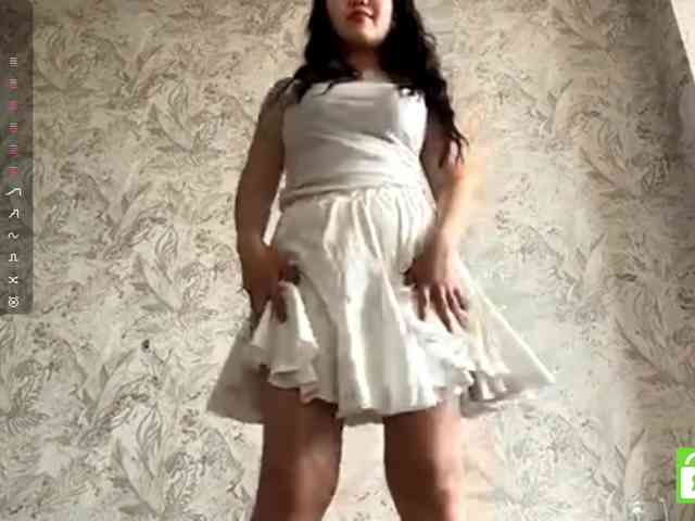 MagdalenaAlouf webcam