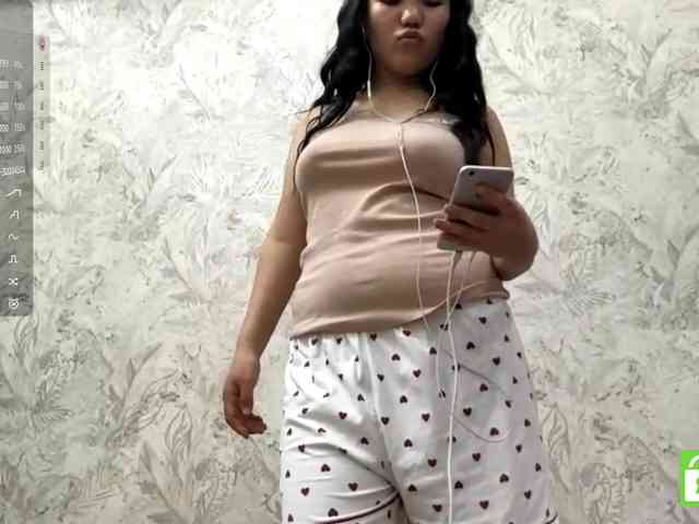 MagdalenaAlouf webcam