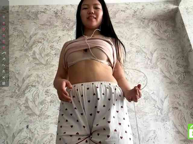 MagdalenaAlouf webcam