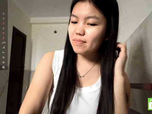 MagdalenaAlouf webcam