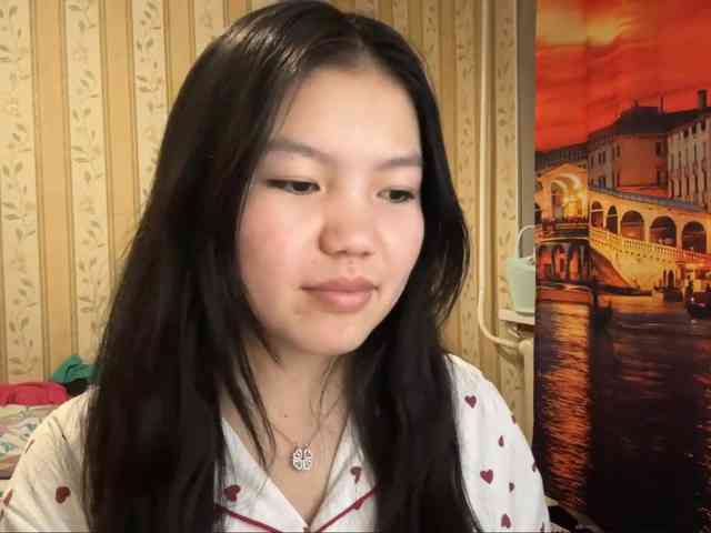 MagdalenaAlouf webcam