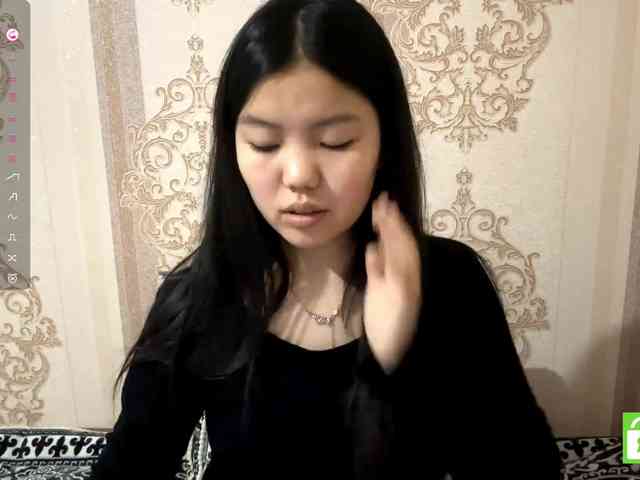 MagdalenaAlouf webcam