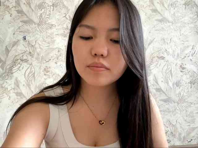 MagdalenaAlouf webcam