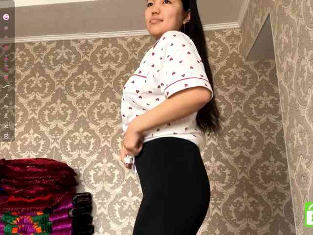 MagdalenaAlouf webcam