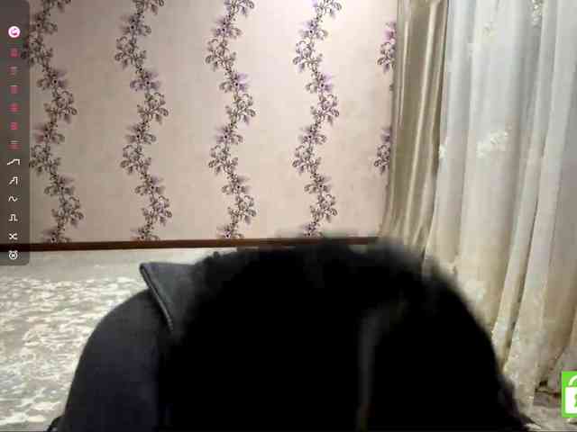 MagdalenaAlouf webcam