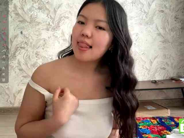 MagdalenaAlouf webcam