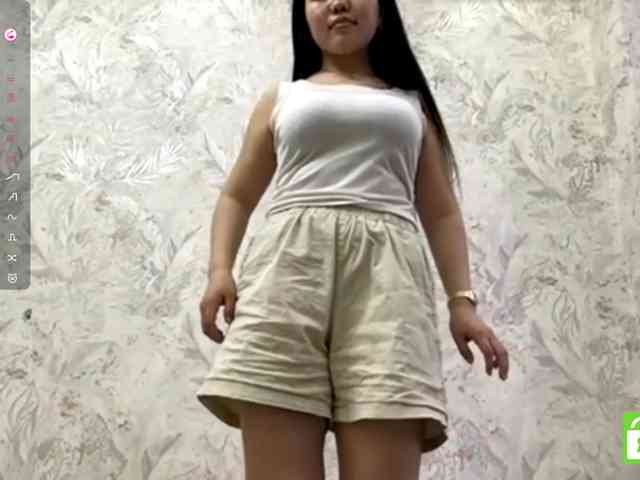 MagdalenaAlouf webcam