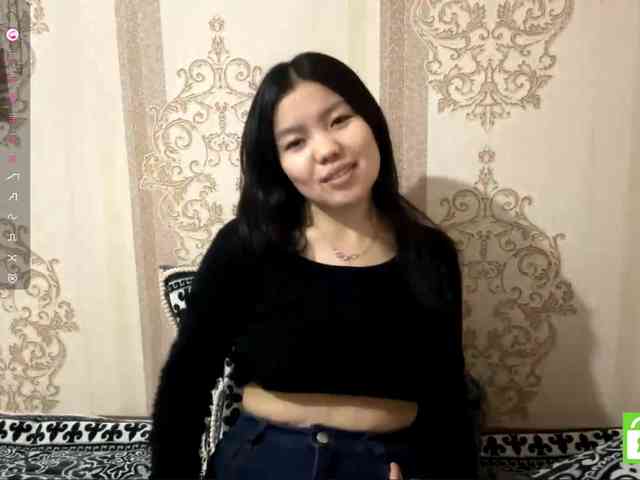 MagdalenaAlouf webcam