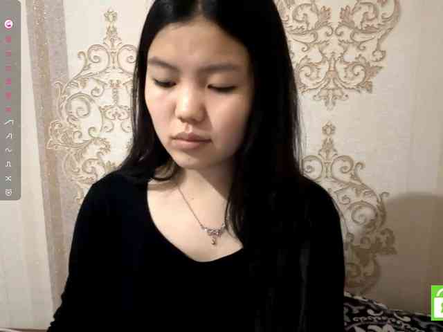 MagdalenaAlouf webcam