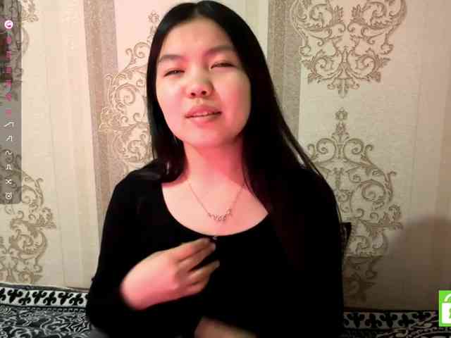 MagdalenaAlouf webcam