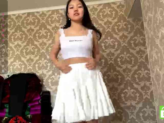 MagdalenaAlouf webcam