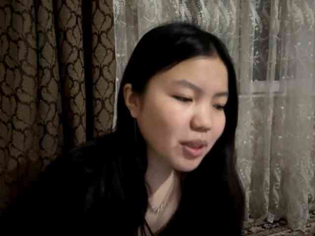 MagdalenaAlouf webcam