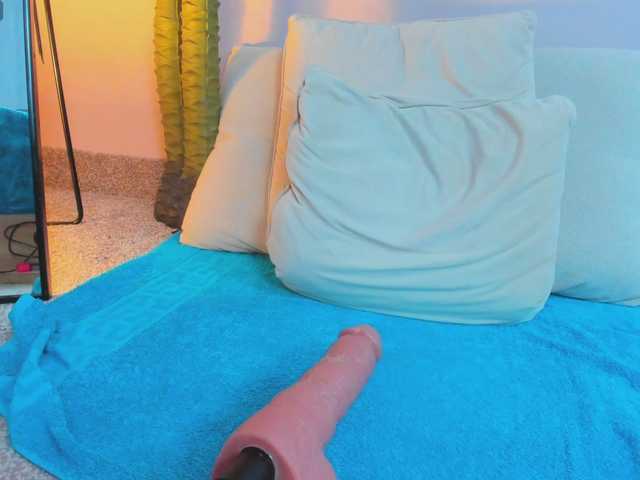 vickysquirtz's BongaCams show and profile