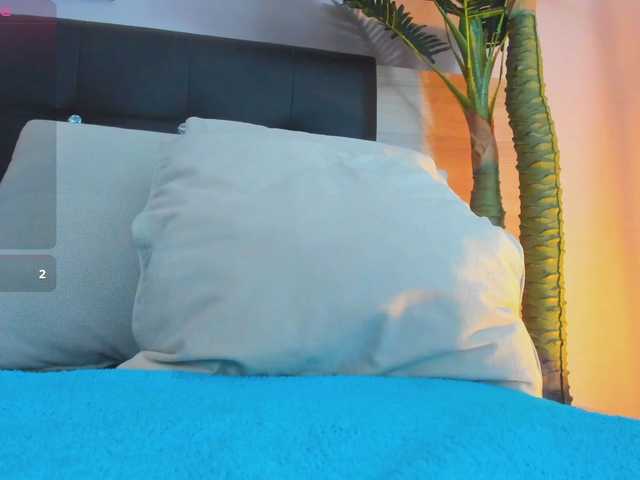 vickysquirtz's BongaCams show and profile