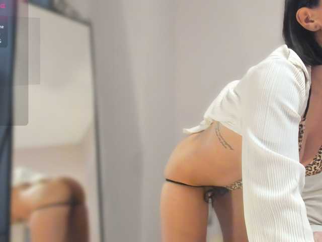 vickysquirtz's BongaCams show and profile