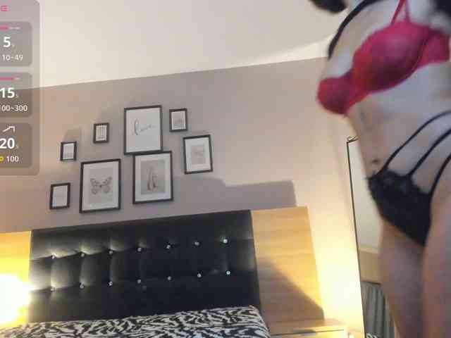 vickysquirtz webcam