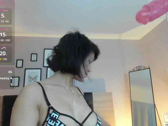 vickysquirtz webcam