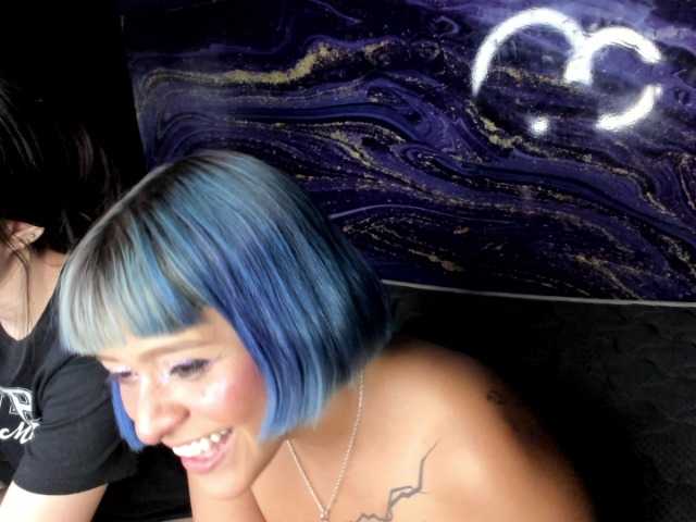DirtyLadys69's BongaCams show and profile