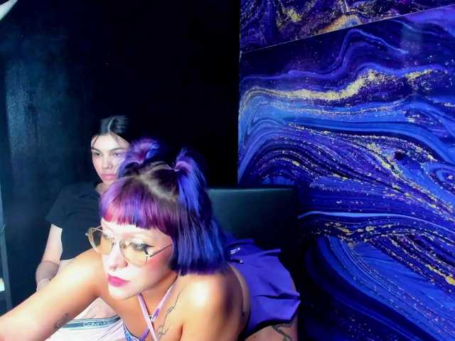 DirtyLadys69 Nude Live Sex Shows