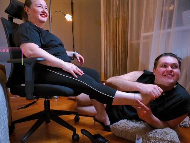 MistressLP's BongaCams show and profile