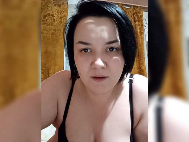 FoxiAle – webcam model profile photo