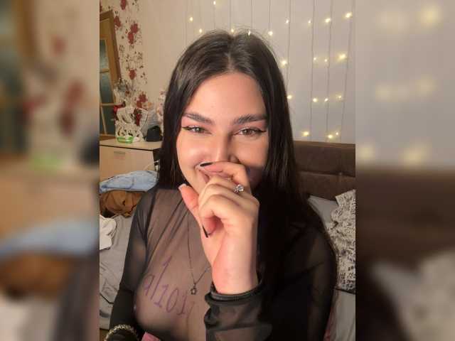 go to chat with KamilaTony