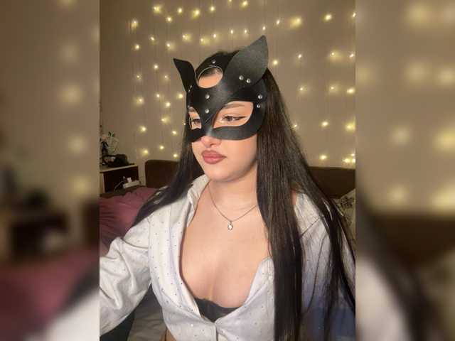 KamilaTony's BongaCams show and profile