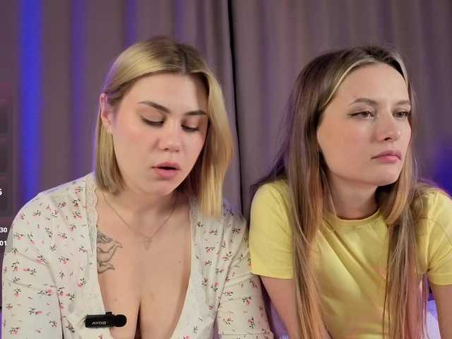 Mari8mira's BongaCams show and profile