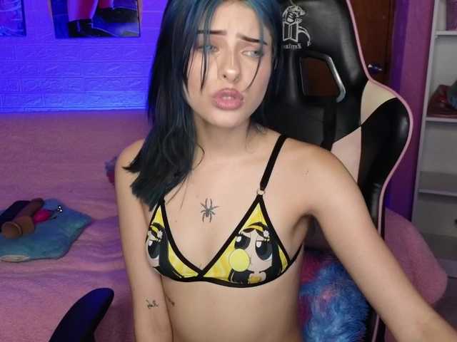 ElyCandyCurse's BongaCams show and profile