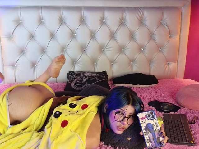 ElyCandyCurse's BongaCams show and profile