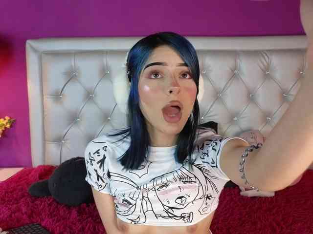 ElyCandyCurse webcam