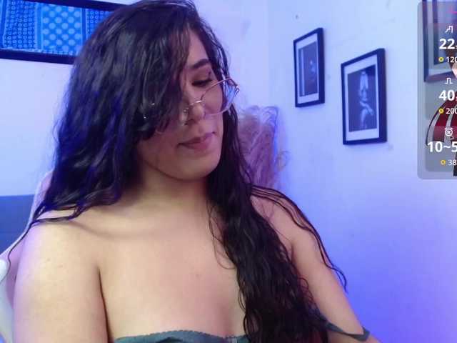 Diana-the-giant from BongaCams is Freechat