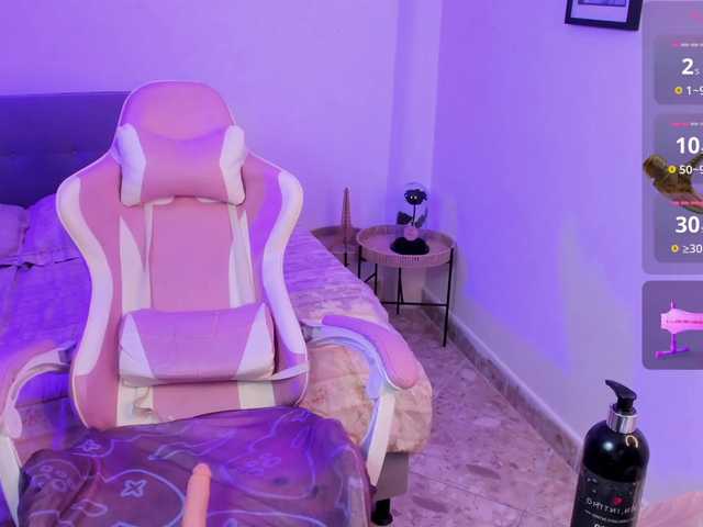 Diana-the-giant's BongaCams show and profile