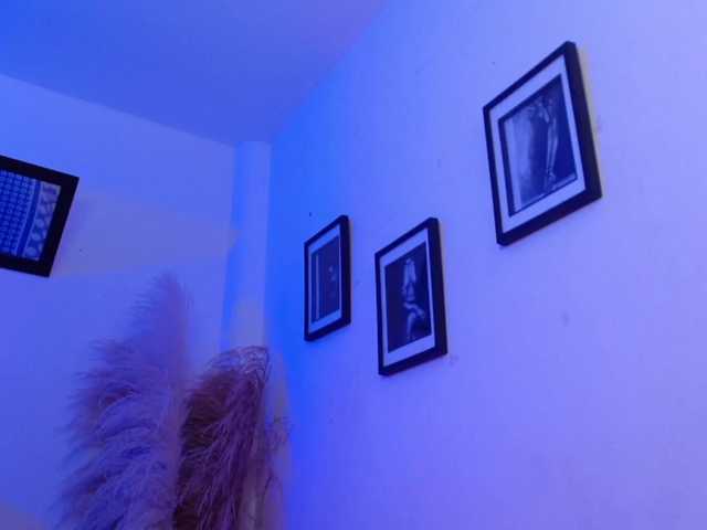 Diana-the-giant's BongaCams show and profile