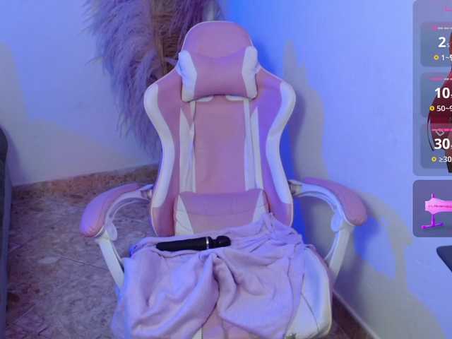 Diana-the-giant's BongaCams show and profile