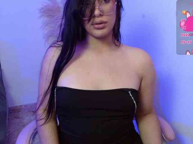 Diana-the-giant webcam