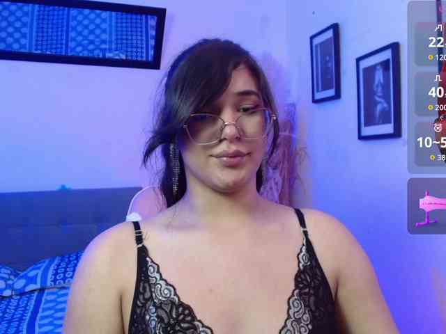 Diana-the-giant webcam