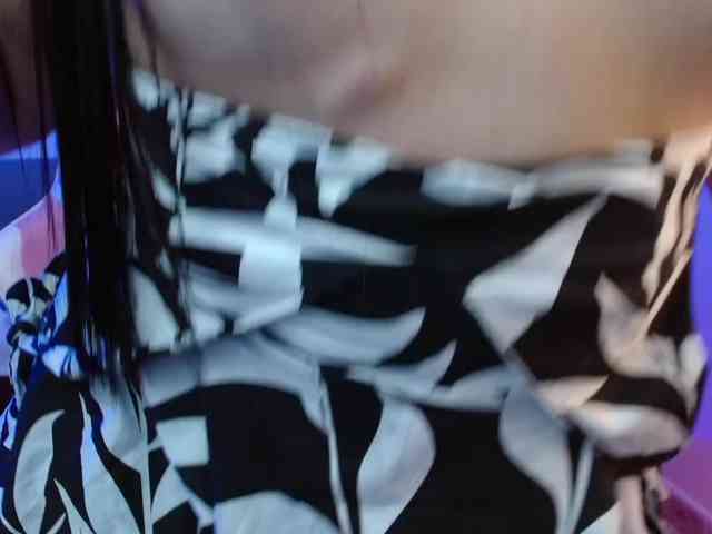 Diana-the-giant webcam