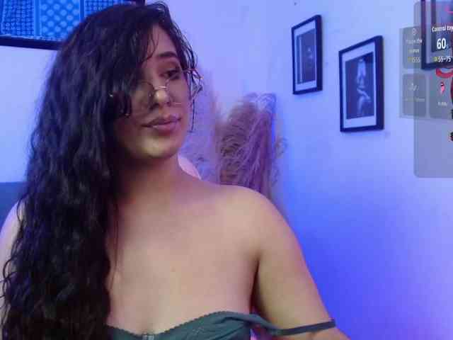 Diana-the-giant webcam