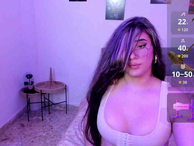 Diana-the-giant webcam